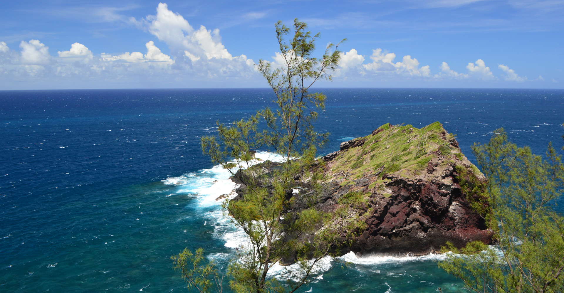 Visiter Petite-Île : préparez votre séjour et voyage Petite-Île